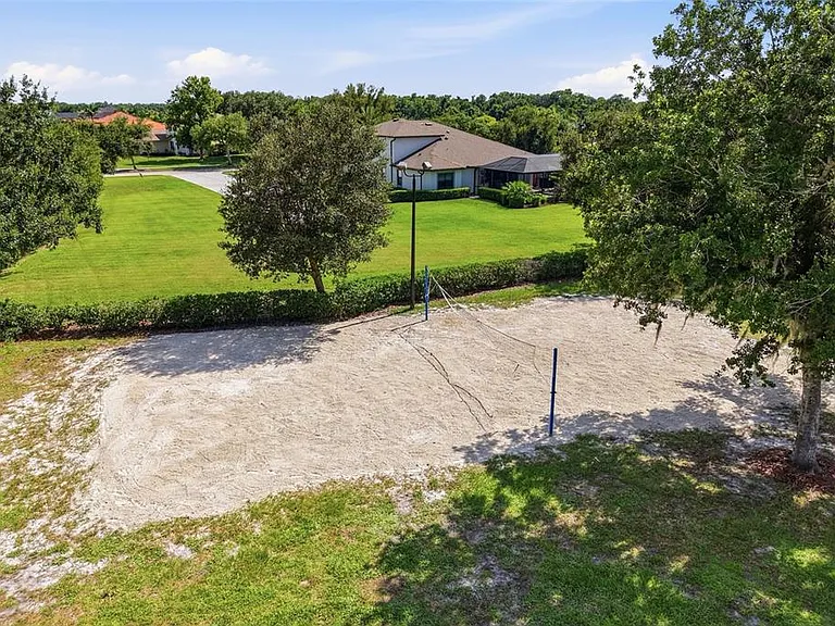 15449 Mulholland Rd — Photo 45