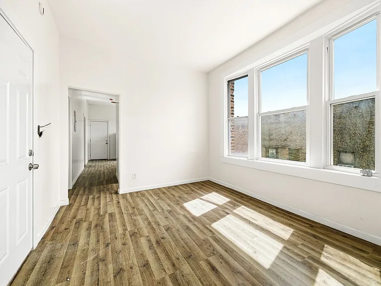 1621 S Lawndale Ave #2-1 — Photo 8