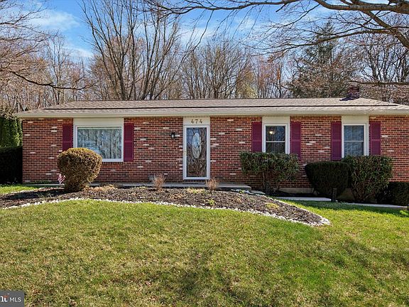 2nd image of 474 W Prospect Ave
