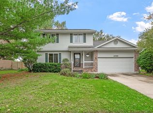 4595 Grant Cir, Pleasant Hill, IA 50327