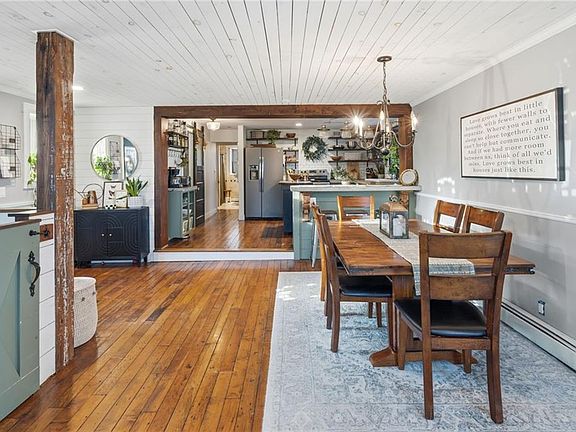 5th image of 97 Angell Rd