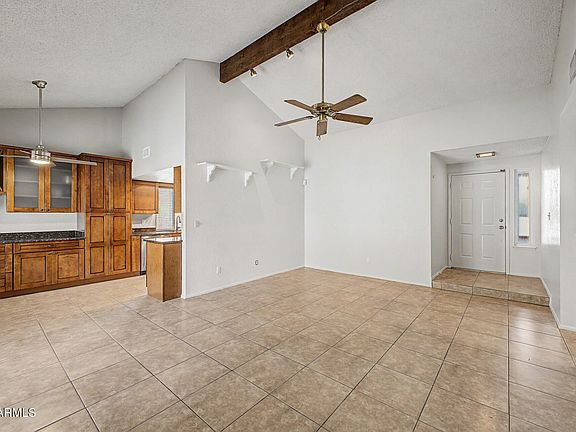 5th image of 2208 E HEARN Road