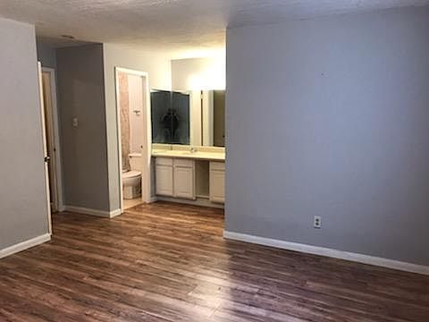 1st image of 15742 Fox Springs Dr