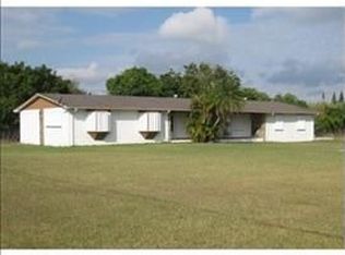 18305 SW 206th St, Miami, FL 33187