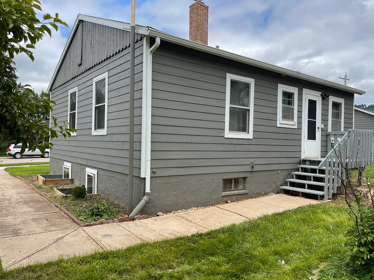2 bed, 862 sqft, $1,100 — Photo 1
