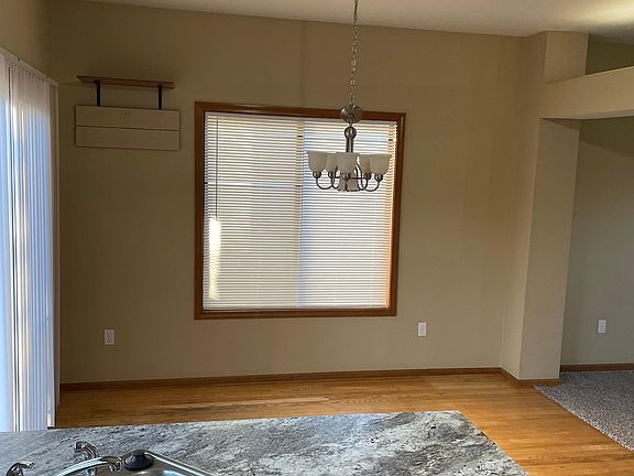 4th image of 4533 Brookmeadow Ct SE