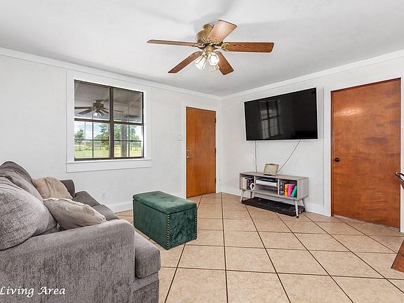 5th image of 957 Dewitt Hinson Rd