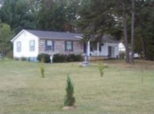 120 W Greene Dr, Mosheim, TN 37818