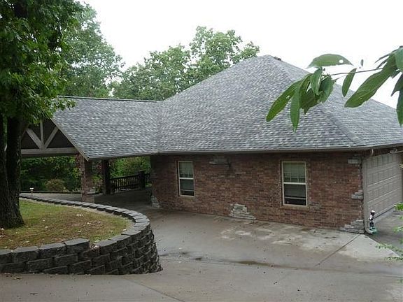 4th image of 400 Plateau Ln