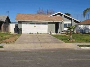 122 E Bowen Rd, Perris, CA 92571