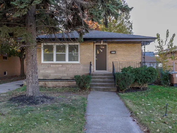 4830 Parrish Ave, East Chicago, IN 46312