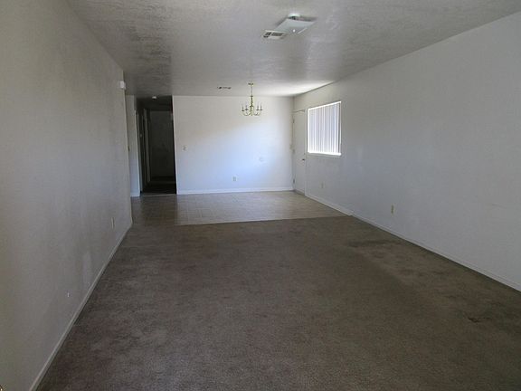 2nd image of 9412 Lenox Pl