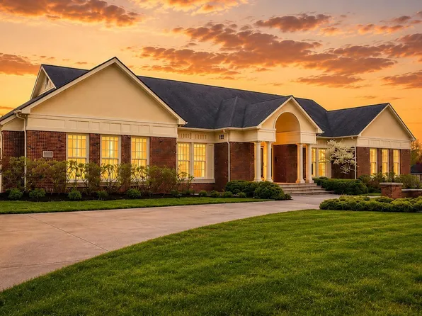 1408 N Regency Pkwy, Muncie, IN 47304