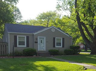 3001 S Thayer St, Springfield, IL 62704