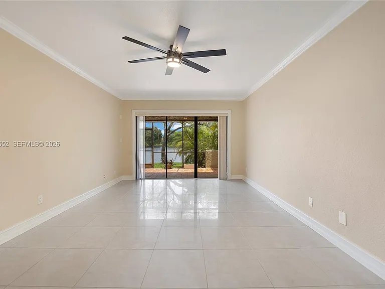 3719 Estepona Ave #18A1 — Photo 17