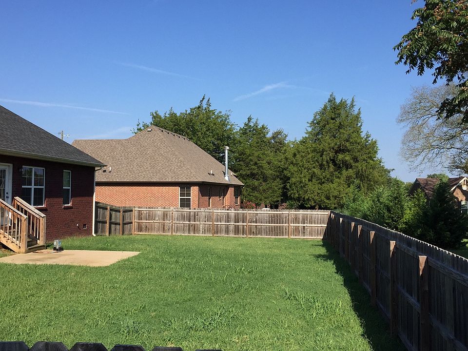 2nd image of 600 Virginia Belle Dr