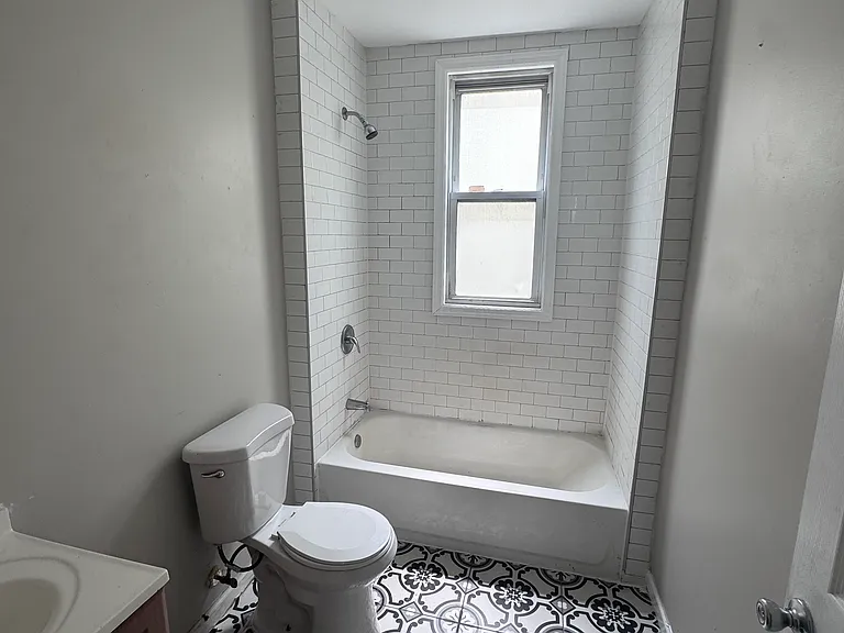 203 Renner Ave #2 — Photo 5