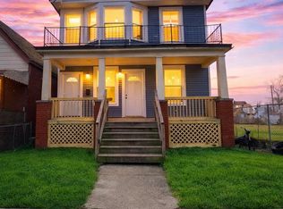 4215 McClellan St, Detroit, MI 48214