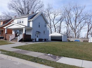 3858 E 38th St, Newburgh Heights, OH 44105