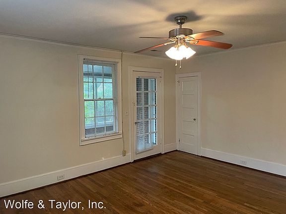 5th image of 410 Waccamaw Ave #11433881