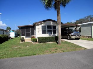 33 Sunrise Ln, Fruitland Park, FL 34731