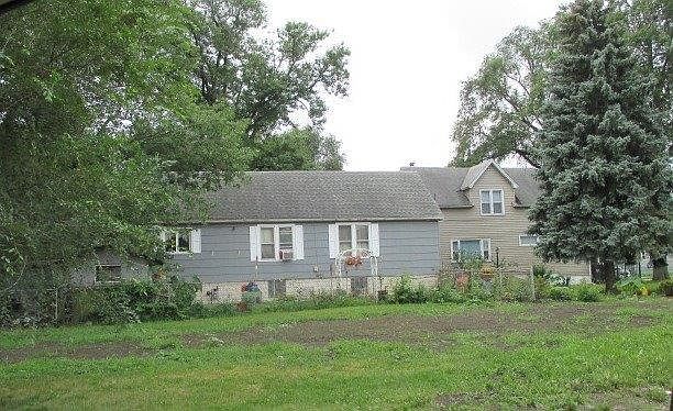 2nd image of 4905 Pine Ave