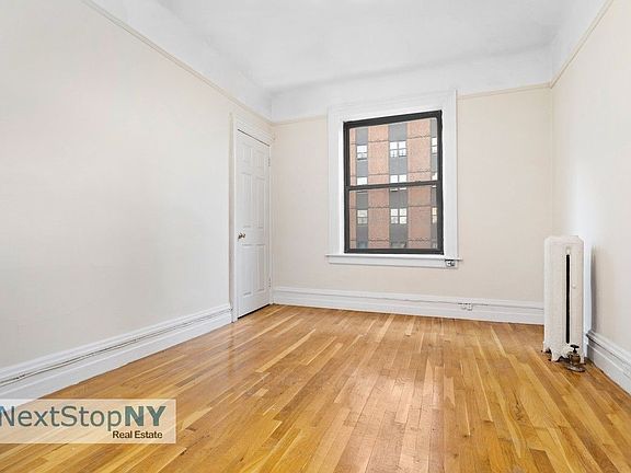 2nd image of 204 W 94th St APT 6E