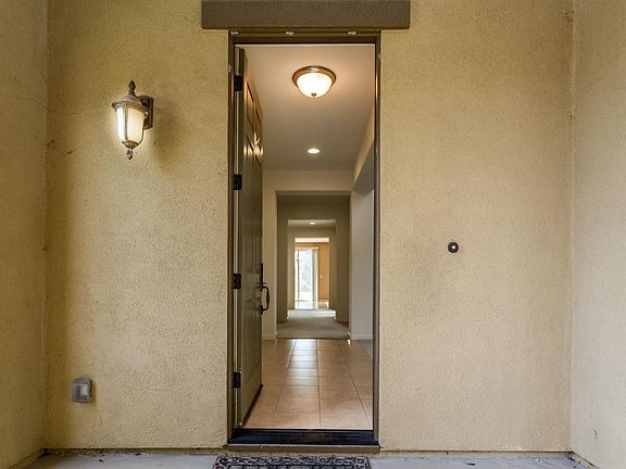5th image of 630 Eldridge Ave