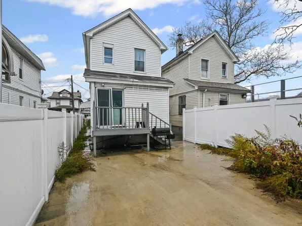 137-03 130th Avenue image 14 of 15