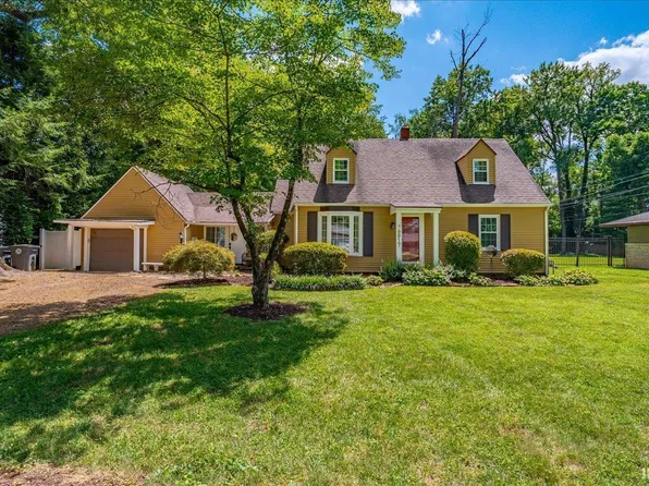 6817 Lincoln Ave, Evansville, IN 47715