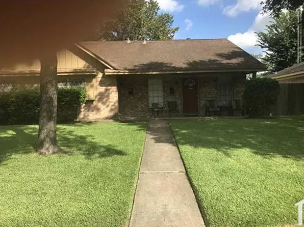 9426 Tooley Dr, Houston, TX 77031