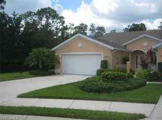 6200 Mandalay Cir, Naples, FL 34112