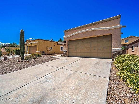 2nd image of 14500 S Camino Tierra Luna