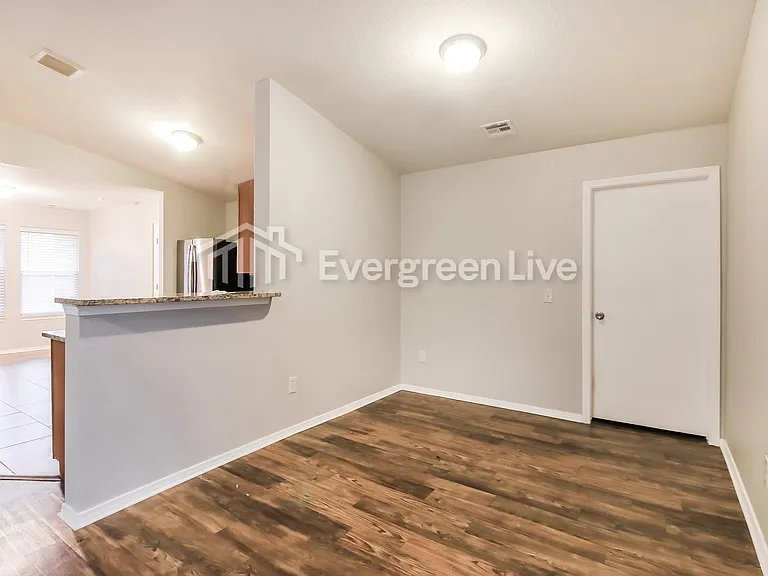 14913 Madder Dr — Photo 6