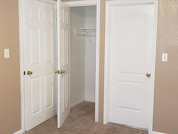 5th image of 4409 Hershe St #3 & 4