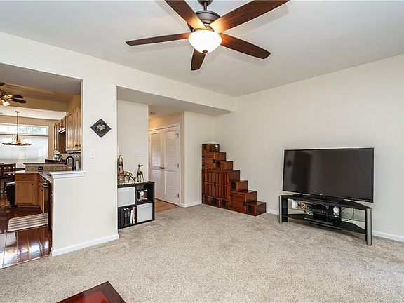 5th image of 804 Sweet Tessa Dr #804