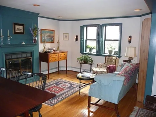 Sold by Heights Berkeley Realty | media 5