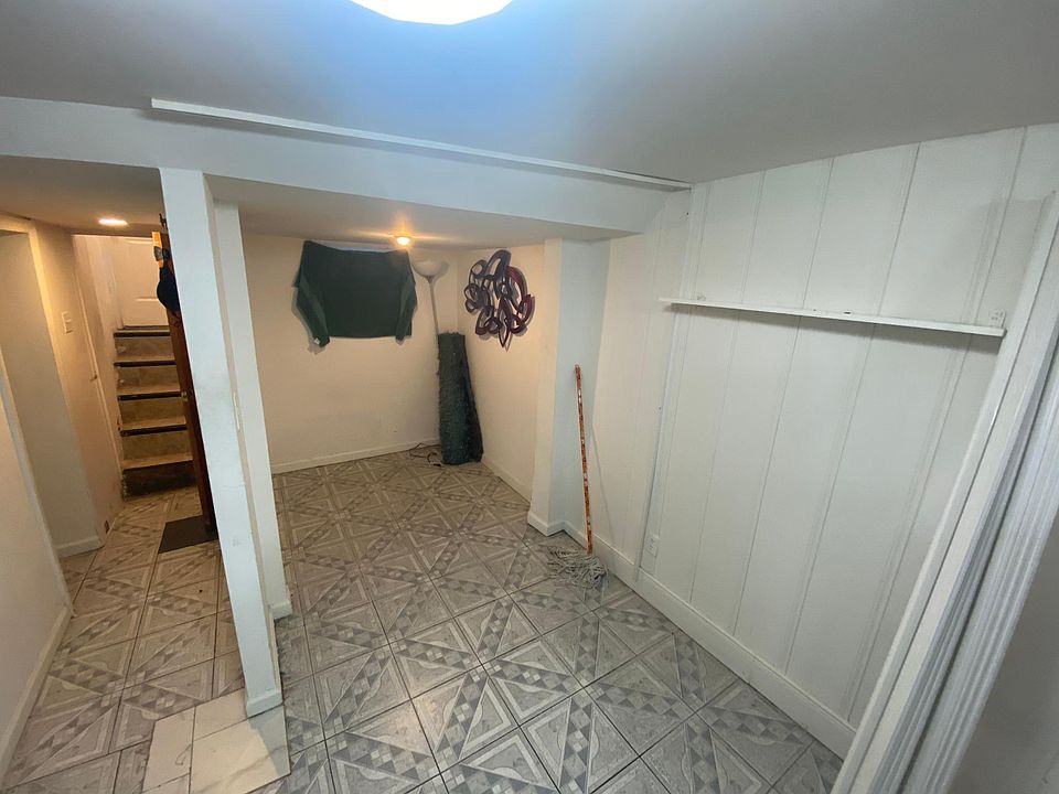 1st image of 59-44 Flushing Ave #1