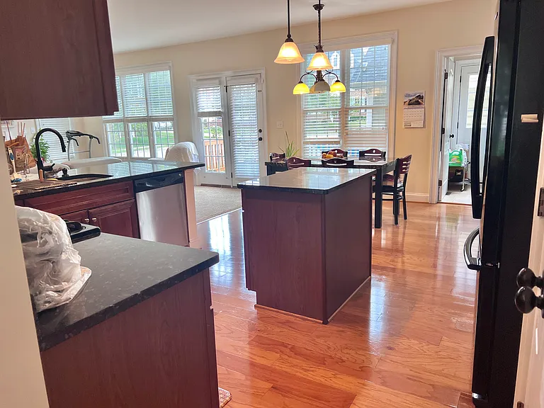 108 Louvale Dr — Photo 18