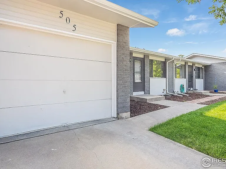 505 46th Avenue Way — Photo 4