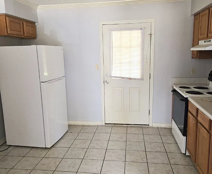 1030 Sable Dr #B — Photo 7