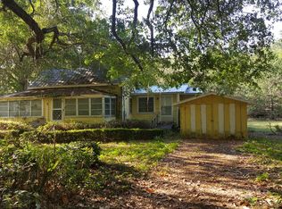715 SW 1st St, Micanopy, FL 32667
