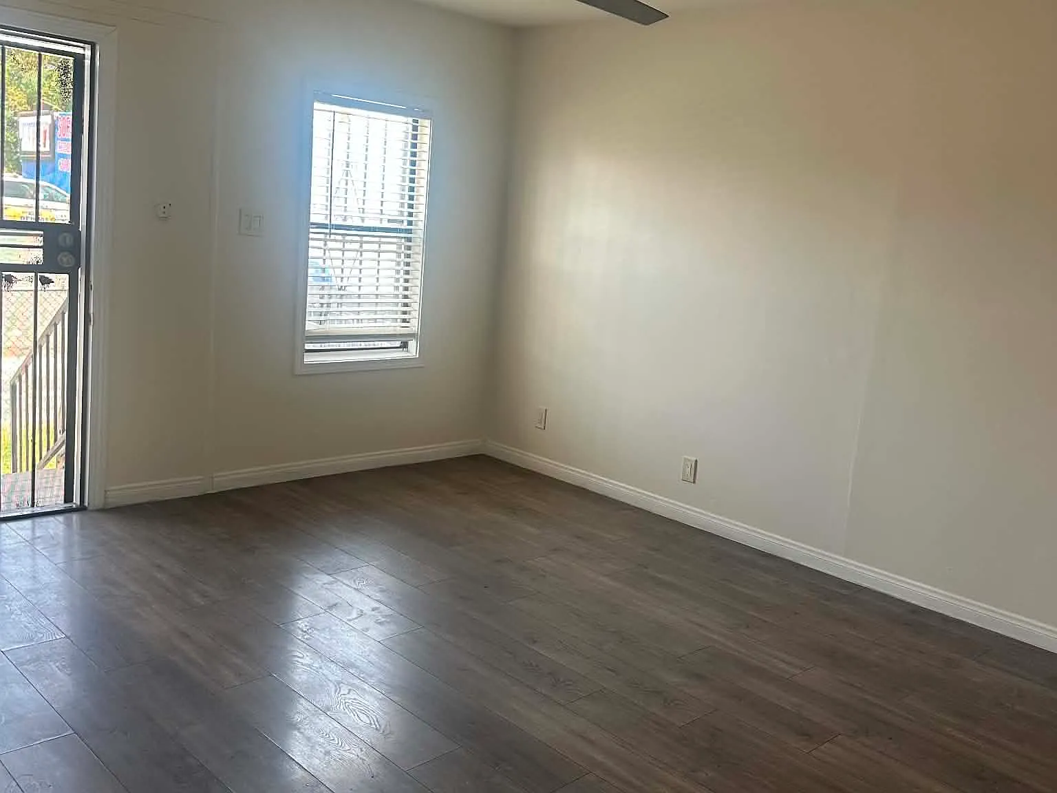 1 bed, 550 sqft, $1,600 — Photo 4