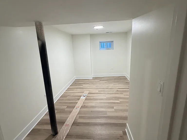 2753 W Chicago Ave #G — Photo 12
