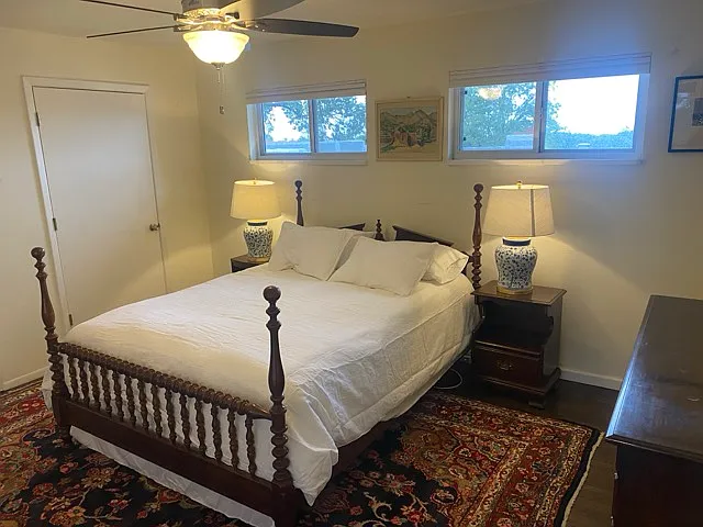 224 Hermosa Dr SE — Photo 53