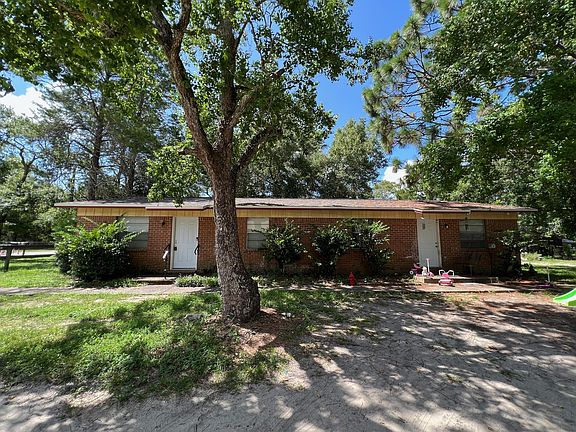 3rd image of 708 Shady Lane Dr APT A
