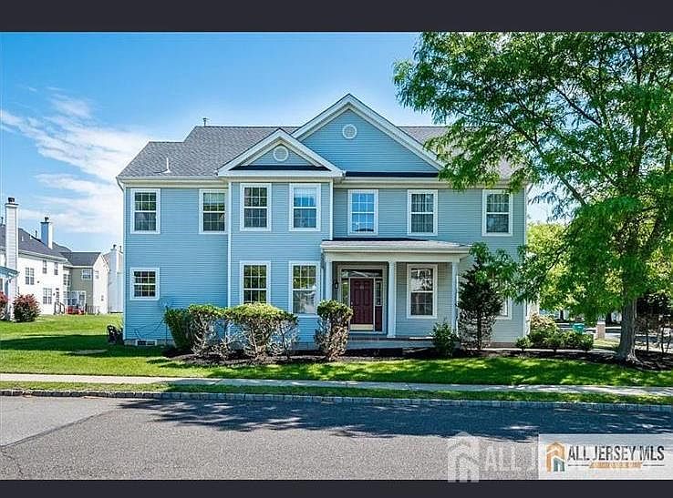 1st image of 31 Orchid Dr