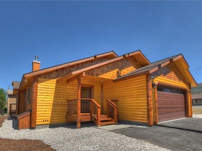 878 Fir Ln, Big Bear City, CA, 92314