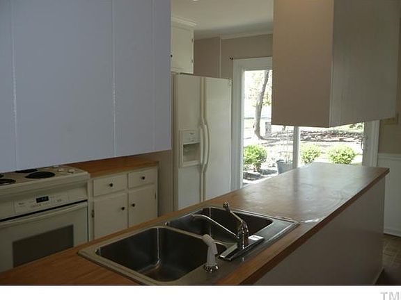 4th image of 5758 Wilma St