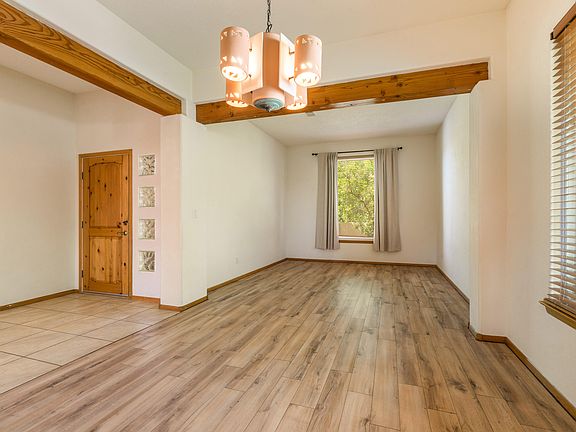4th image of 4420 Campo De Maiz Rd NW